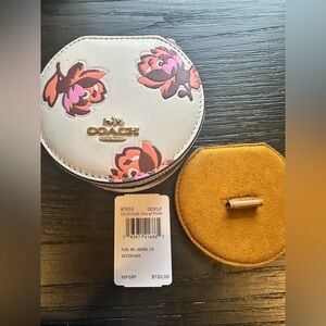 Gorgeous Coach Chalk Floral Print Women's Jewelry Case